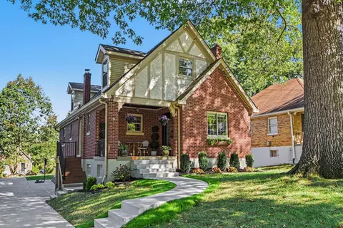 17 W Crittenden Ave, Fort Wright, KY 41011