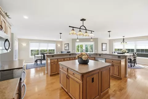 Kitchen - 12232 Eagle Rdg, Walton, KY 41094 photo 4 of 6