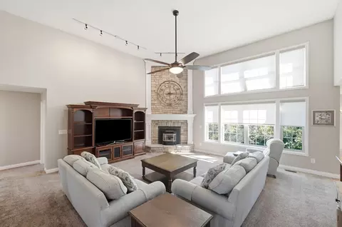 Living - 12232 Eagle Rdg, Walton, KY 41094 photo 1 of 2
