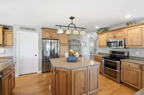 Kitchen - 12232 Eagle Rdg, Walton, KY 41094 photo 6 of 6