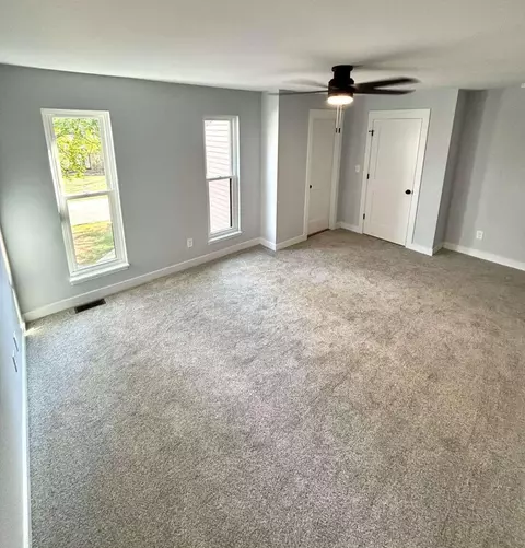 Bedroom - 2864 Cliffview Ct, Villa Hills, KY 41017 photo 1 of 7