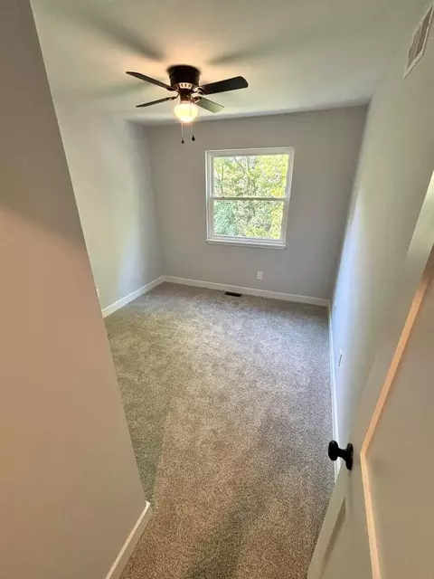 Bedroom - 2864 Cliffview Ct, Villa Hills, KY 41017 photo 6 of 7