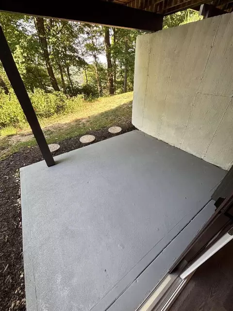 Exterior - 2864 Cliffview Ct, Villa Hills, KY 41017 photo 5 of 7