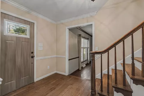 Entry Way - 566 Kinsella Dr, Edgewood, KY 41017 photo 1 of 1