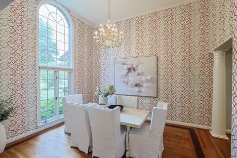 Dining - 777 Abbotsbury Pl, Edgewood, KY 41017 photo 1 of 3