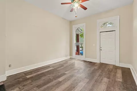 Living - 1406 Scott St, Covington, KY 41011 photo 1 of 2