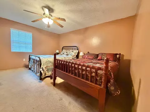 Bedroom - 9074 Middle Fork Wolf Creek Rd, Pilgrim, KY 41250 photo 1 of 3