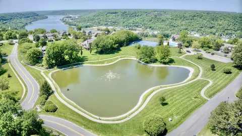 View/Area - 4050 Edgelake Ct, Villa Hills, KY 41017 photo 11 of 11
