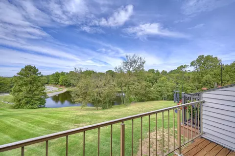 View/Area - 4050 Edgelake Ct, Villa Hills, KY 41017 photo 4 of 11