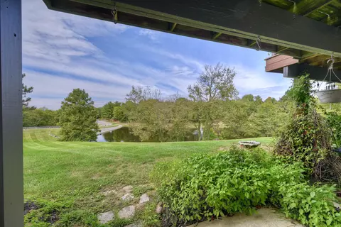 View/Area - 4050 Edgelake Ct, Villa Hills, KY 41017 photo 2 of 11
