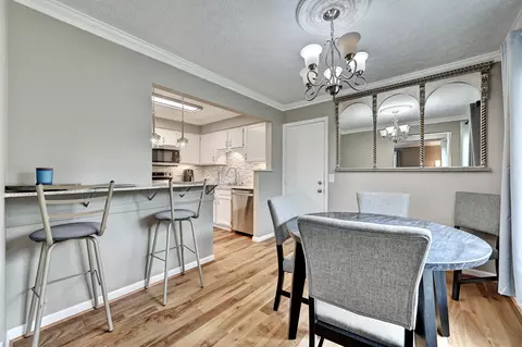 Dining - 4050 Edgelake Ct, Villa Hills, KY 41017 photo 1 of 1