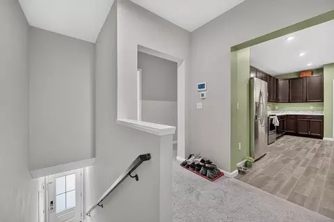 Entry Way - 1369 Rubyhill Ln, Florence, KY 41042 photo 1 of 3