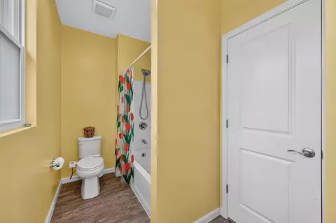 Bath - 1369 Rubyhill Ln, Florence, KY 41042 photo 4 of 4