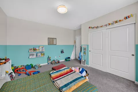 Bedroom - 1369 Rubyhill Ln, Florence, KY 41042 photo 6 of 6