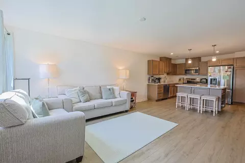 7801 Devonshire Dr, Alexandria, KY 41001