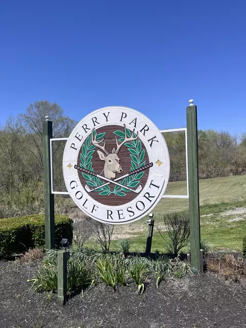 325 Whippoorwill Ln, Perry Park, KY 40363