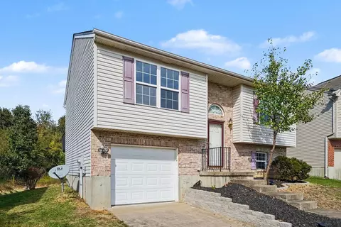 Exterior - 708 Ackerly Dr, Independence, KY 41051 photo 2 of 8
