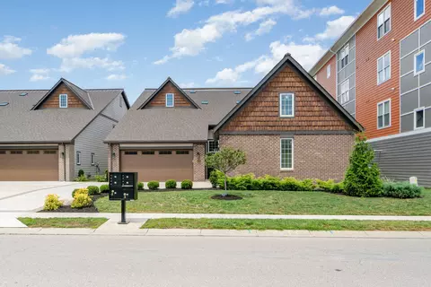 605 Manhattan Blvd #202, Dayton, KY 41074