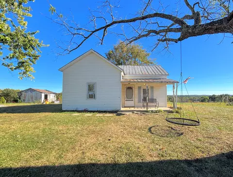 3282 Concord Caddo Rd, Falmouth, KY 41040