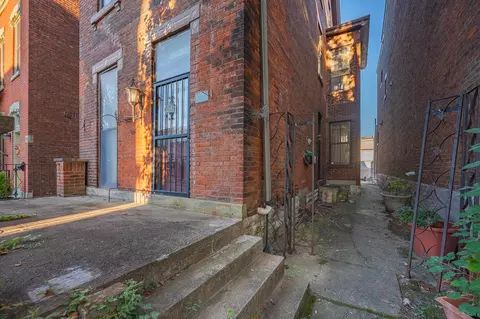 Exterior - 808 Greer St, Covington, KY 41011 photo 4 of 12
