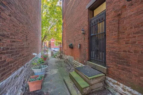 Exterior - 808 Greer St, Covington, KY 41011 photo 5 of 12