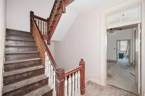 Entry Way - 808 Greer St, Covington, KY 41011 photo 8 of 11
