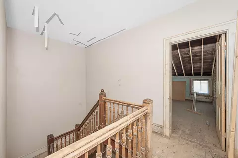 Entry Way - 808 Greer St, Covington, KY 41011 photo 11 of 11