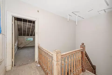 Entry Way - 808 Greer St, Covington, KY 41011 photo 10 of 11