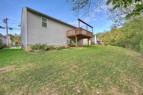 Exterior - 2524 Evergreen Dr, Covington, KY 41017 photo 5 of 6