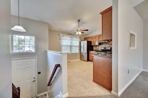 Entry Way - 2524 Evergreen Dr, Covington, KY 41017 photo 1 of 2