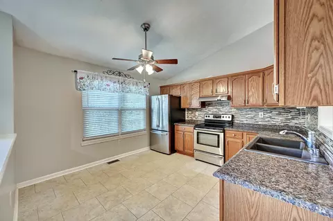 Kitchen - 2524 Evergreen Dr, Covington, KY 41017 photo 1 of 2
