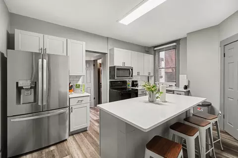 Kitchen - 121 E Martin Luther King Jr Blvd, Covington, KY 41011 photo 3 of 6