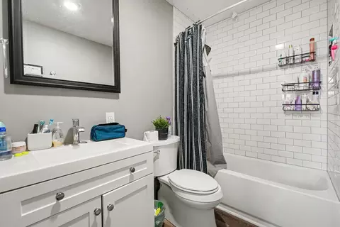 Bath - 121 E Martin Luther King Jr Blvd, Covington, KY 41011 photo 1 of 2