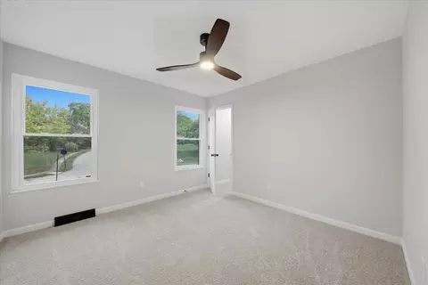Bedroom - 807 Valley Trails Dr, Villa Hills, KY 41017 photo 3 of 3