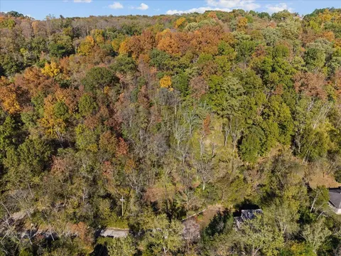 View/Area - 2268 Rust Dr, Taylor Mill, KY 41015 photo 6 of 7