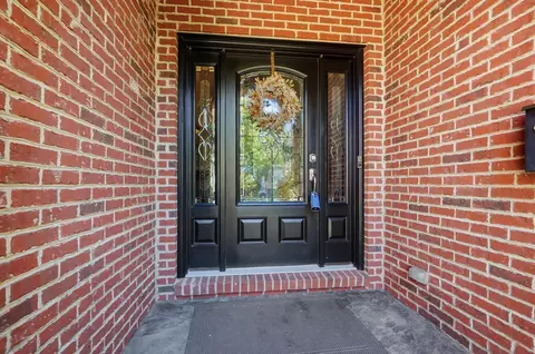 Entry Way - 60 Arcadia Ave, Lakeside Park, KY 41017 photo 1 of 6