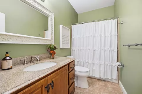 Bath - 60 Arcadia Ave, Lakeside Park, KY 41017 photo 3 of 4