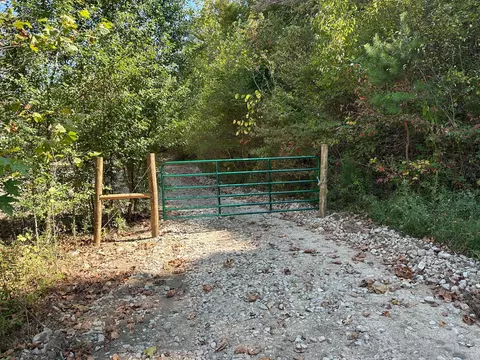 34 Clay Camp Rd # A, Grayson, KY 41143 photo 3