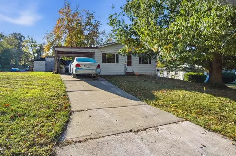 1103 Edwards Rd, Elsmere, KY 41018