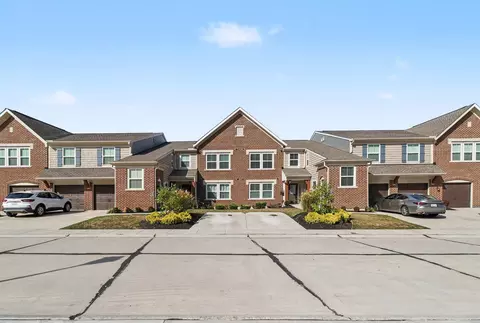 7733 Devonshire Dr, Alexandria, KY 41001