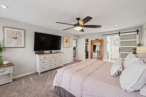 Bedroom - 5019 Pinebluff Ct, Burlington, KY 41005 photo 3 of 5