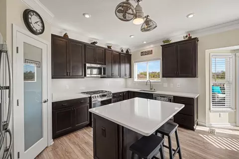 Kitchen - 5019 Pinebluff Ct, Burlington, KY 41005 photo 2 of 4