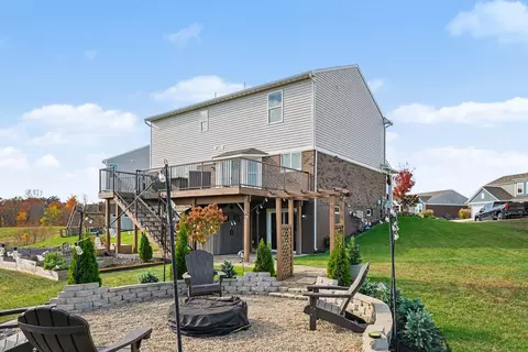 Exterior - 5019 Pinebluff Ct, Burlington, KY 41005 photo 5 of 10