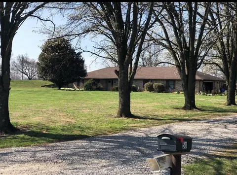 50 Lee Henderson Rd, Lewisport, KY 42351