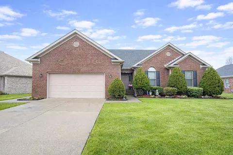 4005 Pine Lake Ct, Owensboro, KY 42303