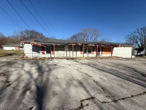 368 Plum Springs Rd, Bowling Green, KY 42101