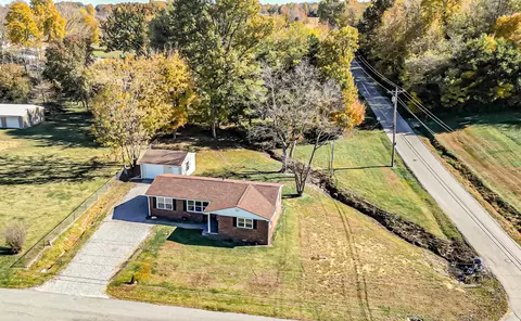 10570 Jefferson St, Whitesville, KY 42378