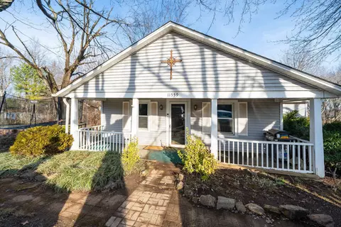 11559 Pleasant Ridge Rd, Utica, KY 42376