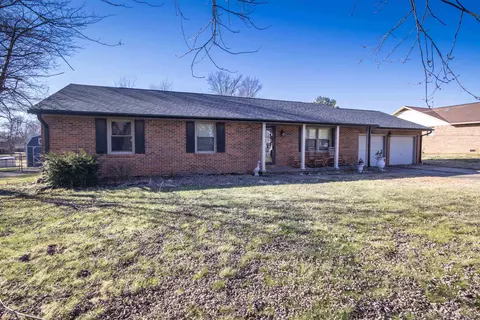 3765 Locust Hill Dr E, Owensboro, KY 42303