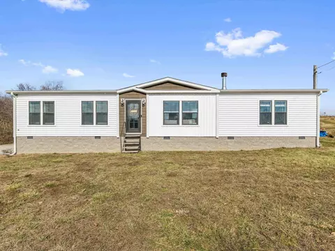 7410 State Route 136 W, Calhoun, KY 42327